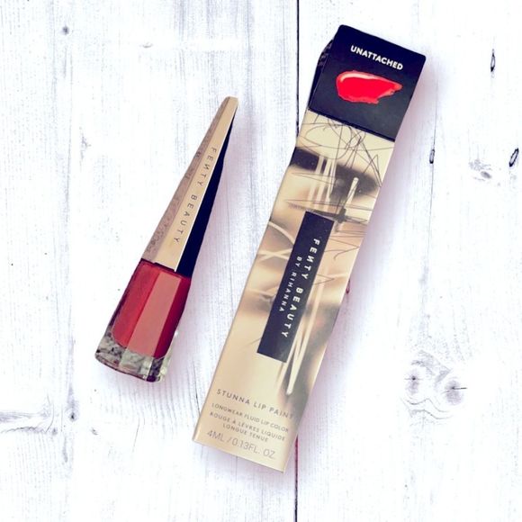 🆕 Fenty Stunna Lip Paint Longwear Fluid Lip Color - Picture 1 of 4